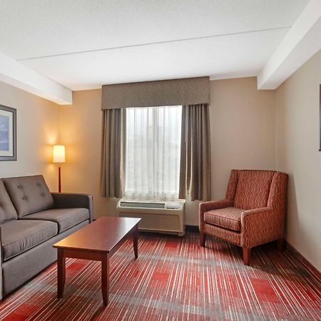 Best Western Plus Muskoka Inn Huntsville Ngoại thất bức ảnh