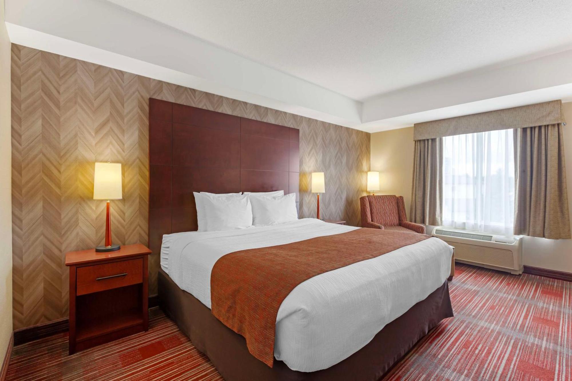 Best Western Plus Muskoka Inn Huntsville Ngoại thất bức ảnh