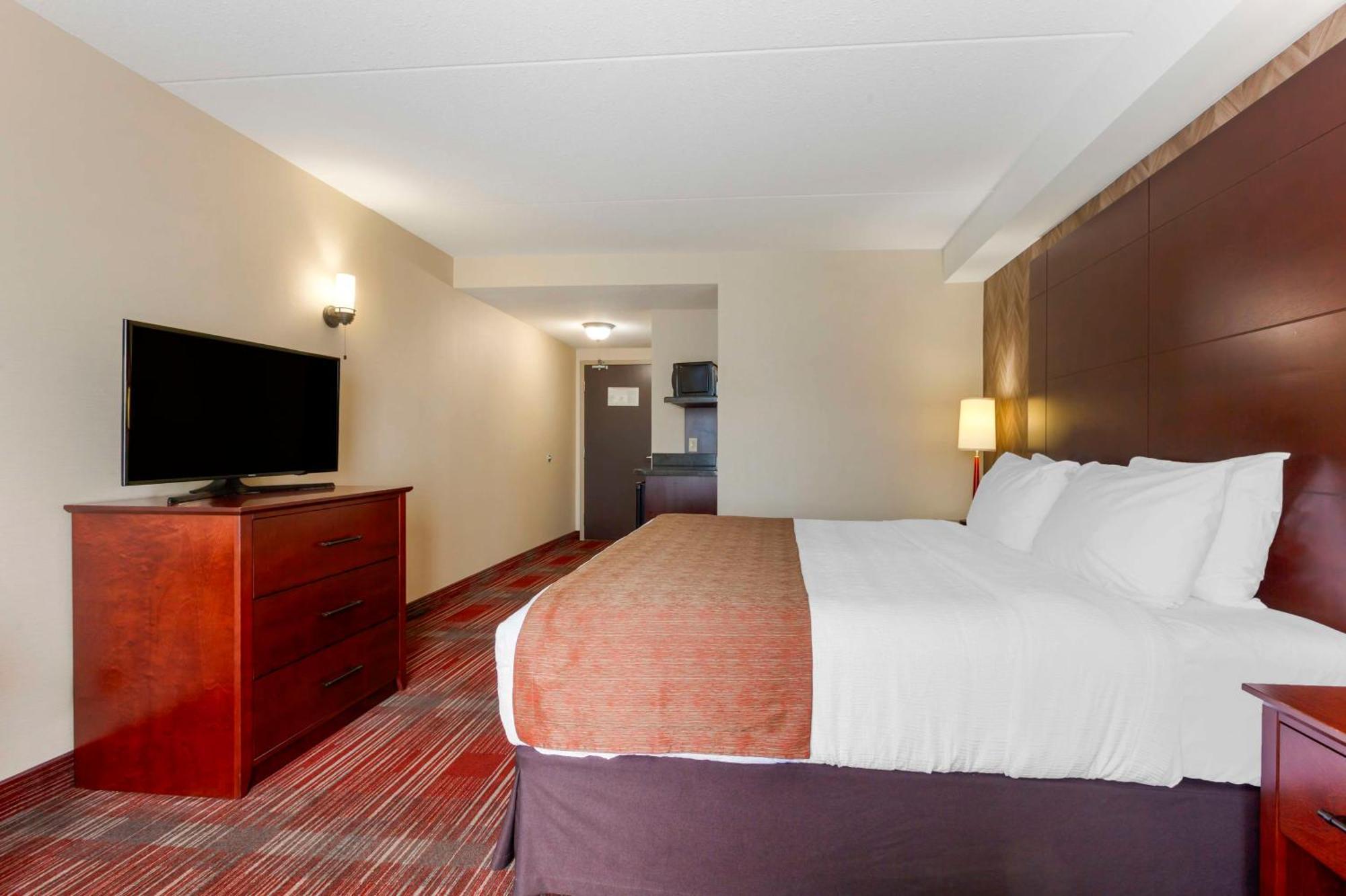 Best Western Plus Muskoka Inn Huntsville Ngoại thất bức ảnh